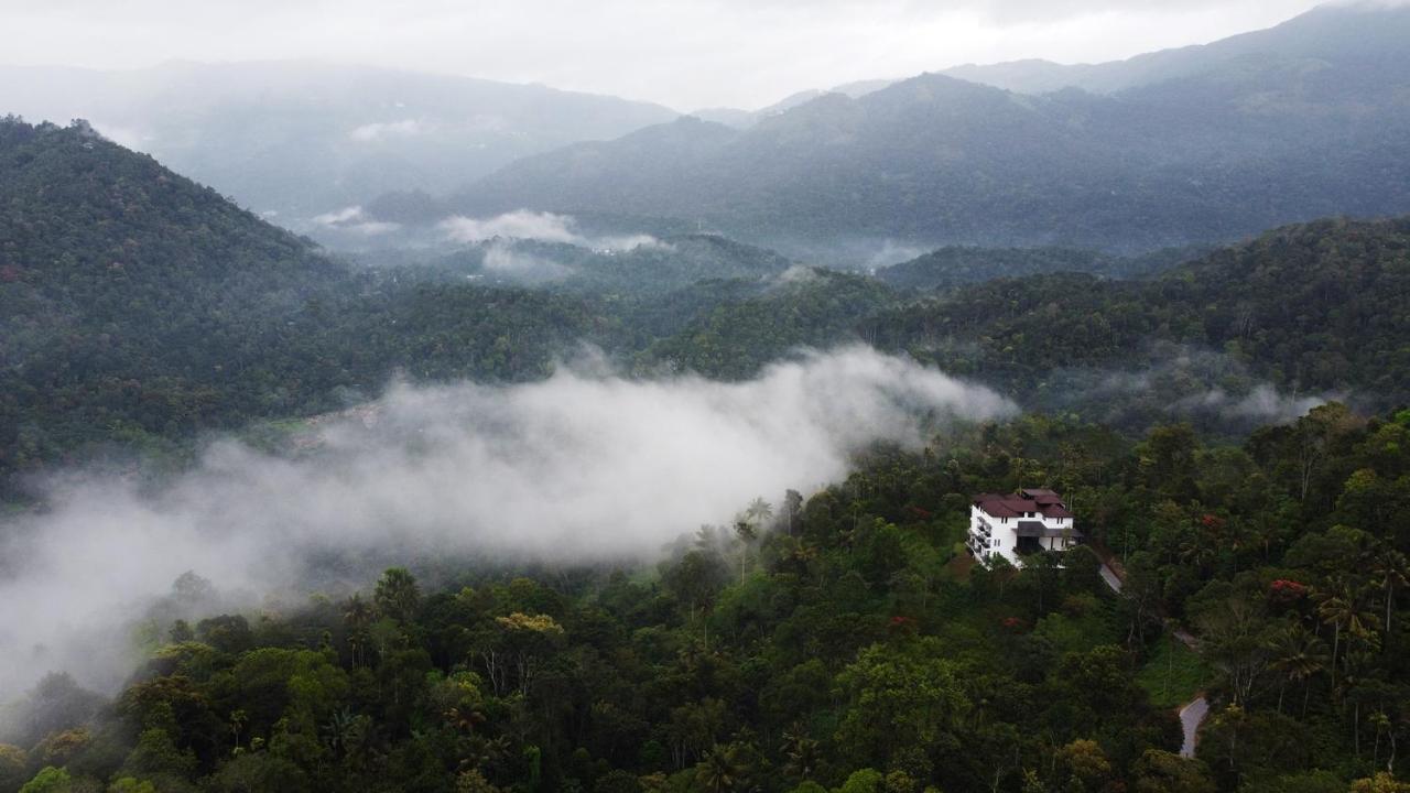 Viceroy Luxury Mountain Resort And Spa Munnar Exterior photo